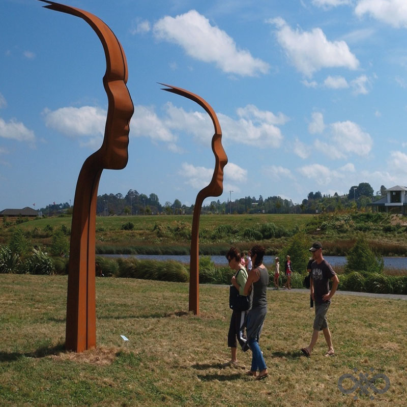 corten sculpture maroc